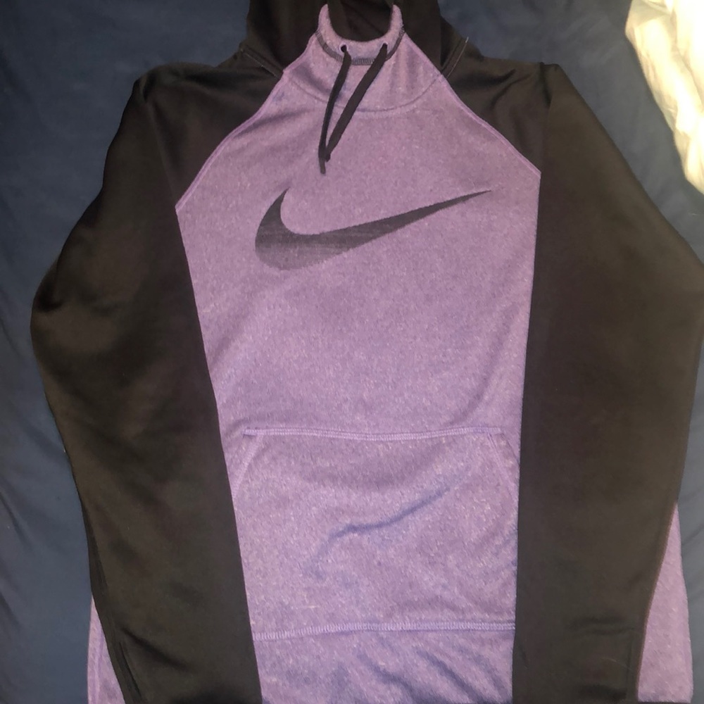 Nike hooded sweatshirt